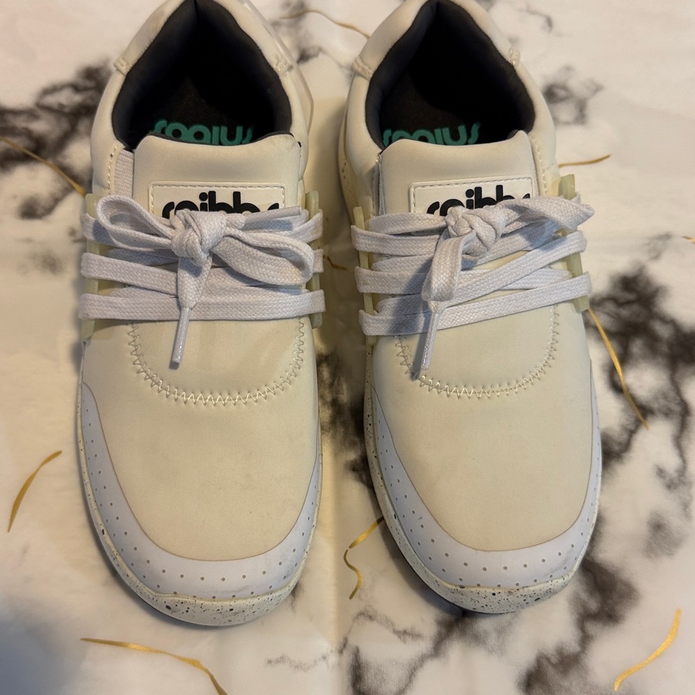 Snibbs Womens Spacecloud Shoes Size  6 White Lace Up Sneakers.